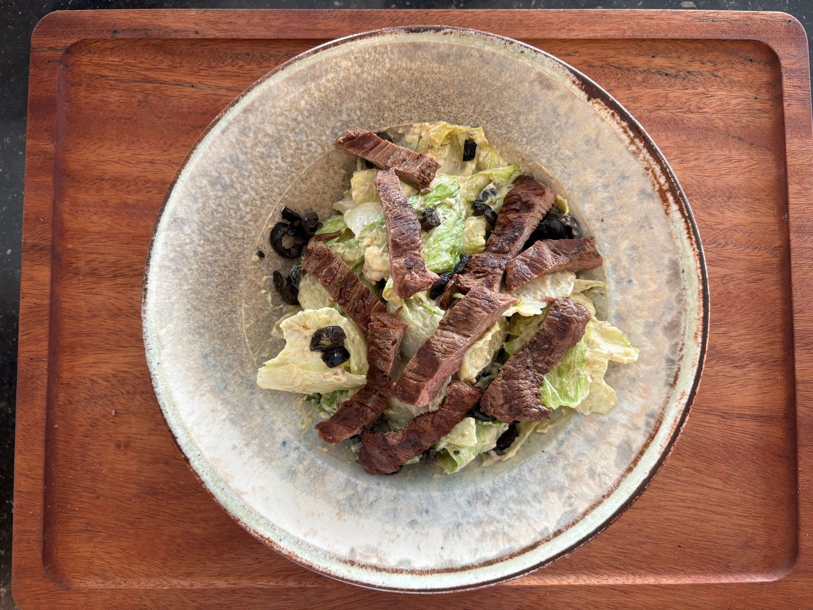 Sezar Salata / Caesar Salad (Etli-Beef) (16:00'a kadar sipariş edilebilir. | Can be ordered until 16:00.)