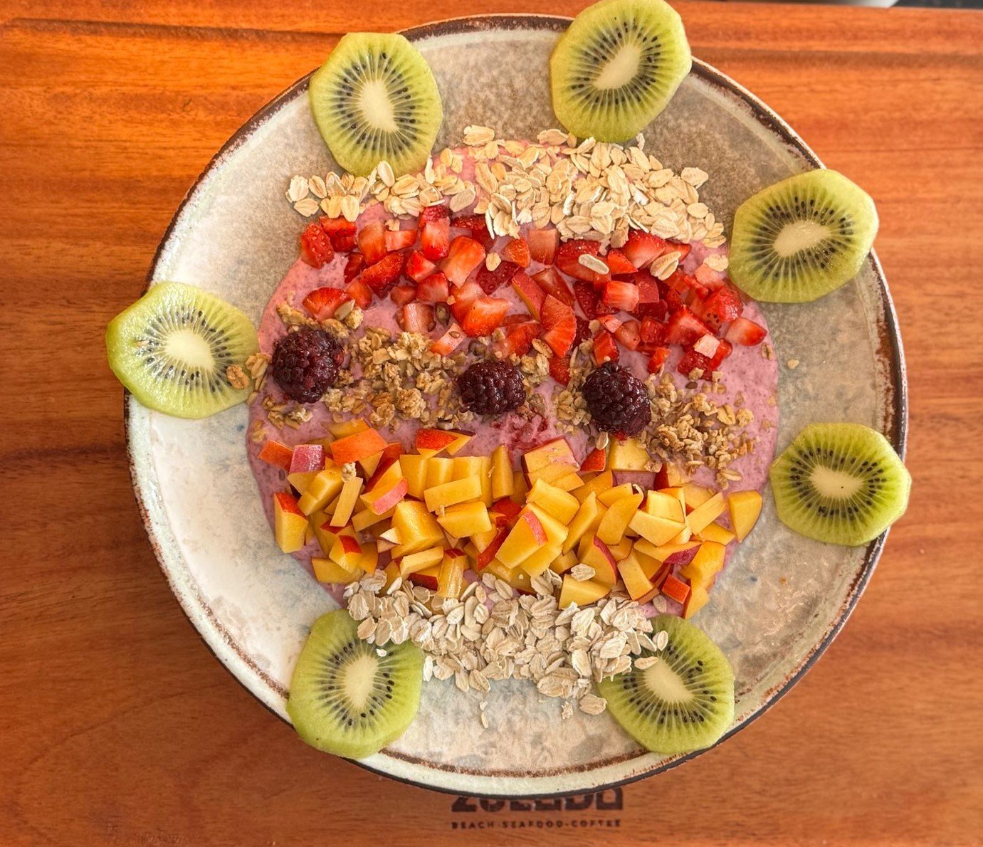 Granola Kasesi / Granola Bowl (16:00'a kadar sipariş edilebilir. | Can be ordered until 16:00.)