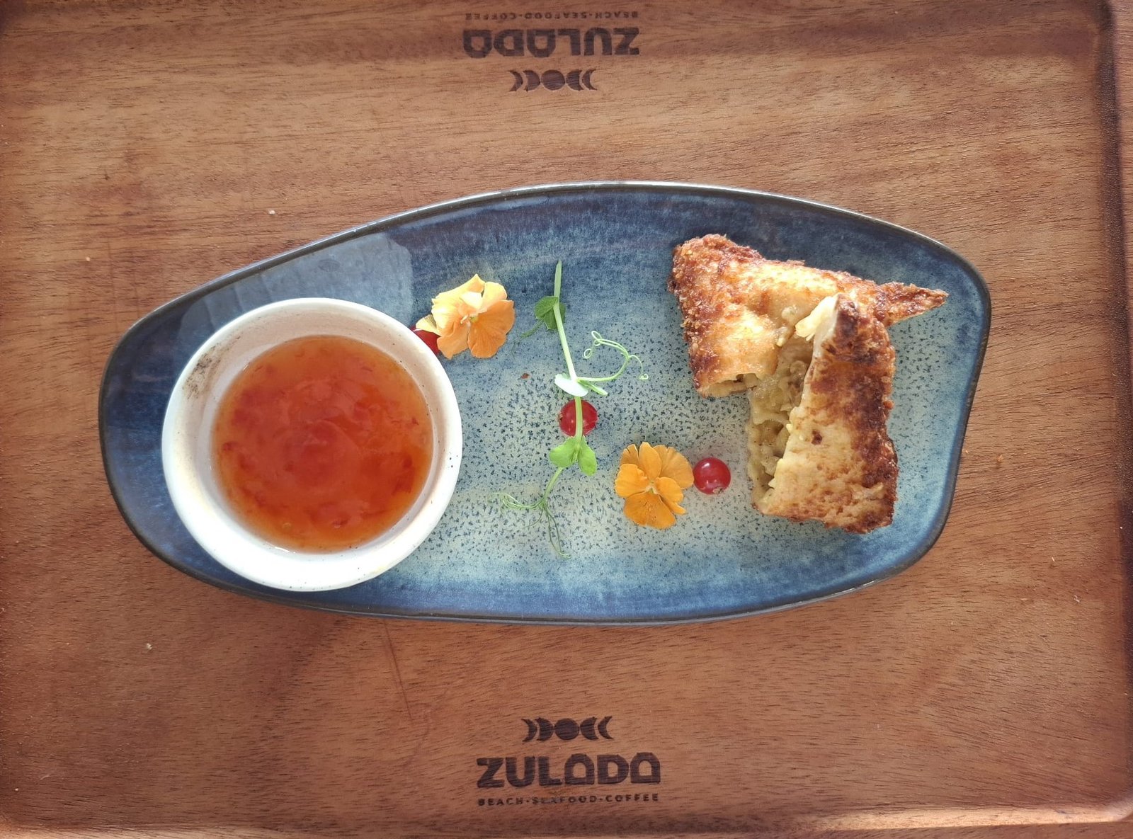 Denizci Böreği / Filo Rolls Stuffed with Seafood