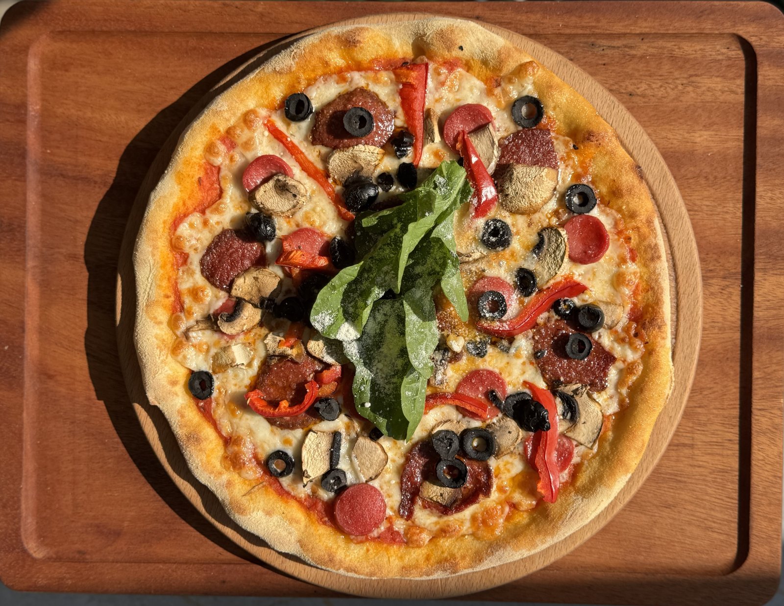 Karışık Pizza / Mixed Pizza (16:00'a kadar sipariş edilebilir. | Can be ordered until 16:00.)