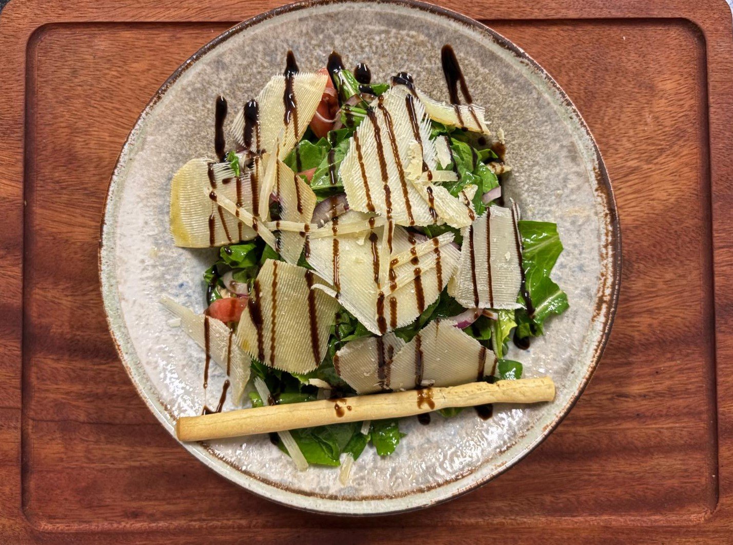 Parmesanlı Roka Salatası